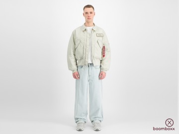 Alpha industries cwu 45 heritage jacket stone 100102 10 fotoshoot 3 0