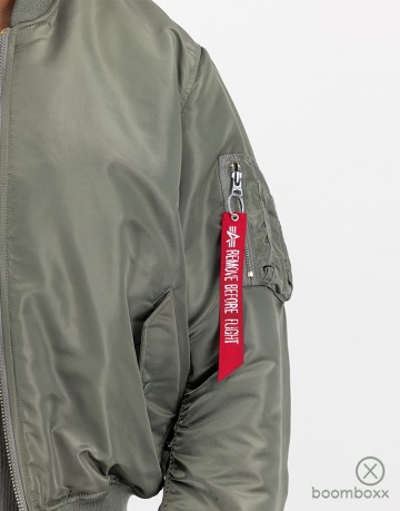 Alpha industries ma 1 heritage bomber jacket vintage green 100101 432 zoom