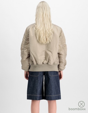 Alpha industries ma 1 heritage bomber jacket vintage sand 100101 679 fotoshoot 2