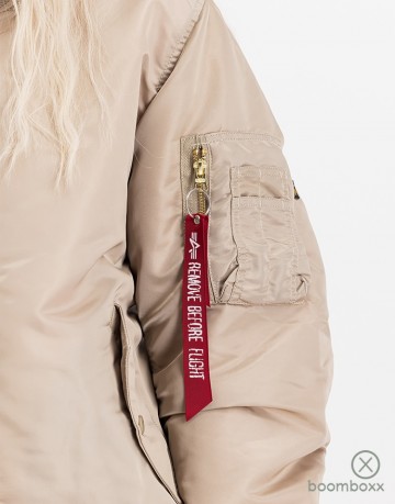 Alpha industries ma 1 heritage bomber jacket vintage sand 100101 679 fotoshoot 3