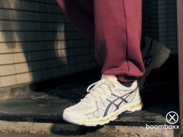 Asics gel kayano 20 cream independence blue 1203a388 104 fotoshoot 3