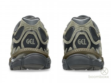 Asics gel nyc loden green graphite grey sneaker paar 1203a383 303 achterkant