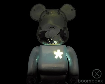 Bearbrick 400 eric haze light up edition 4530956607498 light up foto