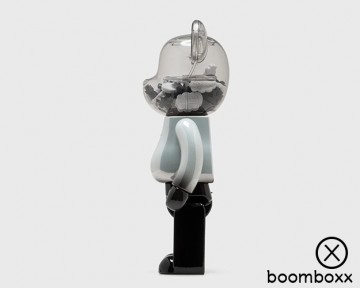 Bearbrick 400 eric haze light up edition 4530956607498 side