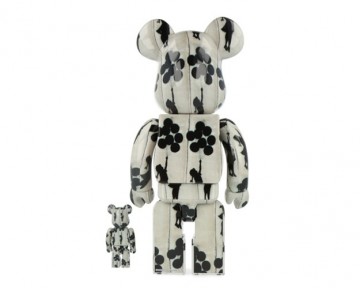 Bearbrick flying balloons girl banksy mt400100bbbanksy backside