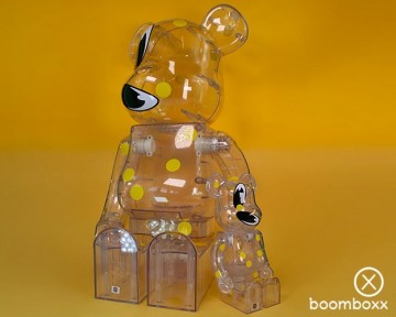 Bearbrick sr a 2nd ver by samuel ross 400 and 100 artist impression 2