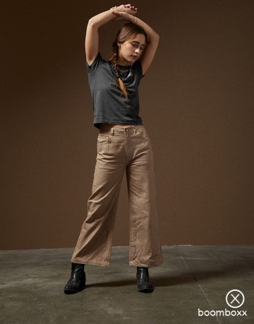 Brixton margo cropped 5 pocket pant wide 04985wcpph fotoshoot
