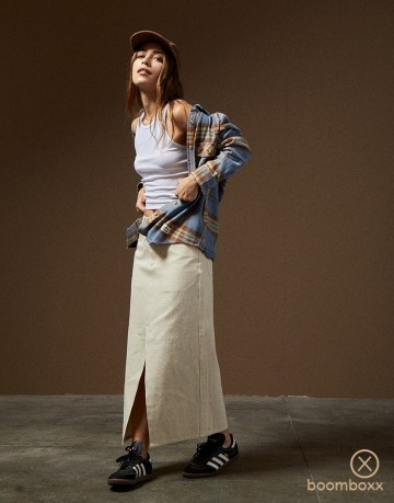 Brixton ryder pensil skirt whitecap 04989 whtcp fotoshoot 5