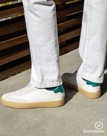 Clae deane white offwhite galpagos cl25adn03 fotoshoot 2