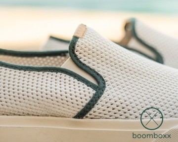 Clae porter knit eggnog trekking green cl23apk01 photoshoot