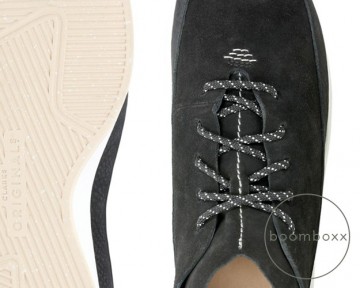 Clarks originals kiowa sport black 26136494 women pair