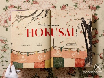 Hokusai xxl boek 9783836591881 voorkant paars 5