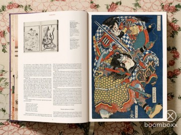 Hokusai xxl boek 9783836591881 voorkant paars 8