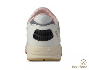 Karhu aria 95 lily white curry f803103 sneaker backside