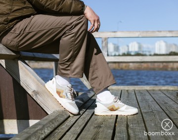 Karhu aria 95 lily white curry f803103 sneaker photoshoot 3