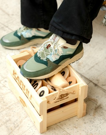 Karhu fusion 2 molkky pack laurel wreath blanc de blanc f804187 fotoshoot 2