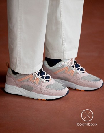 Karhu fusion 20 peach whip peach nectar f804151 sneaker photoshoot 3