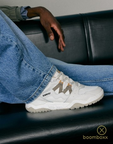 Karhu fusion xt blanc de blanc vintage khaki f850009 sneaker fotoshoot 5