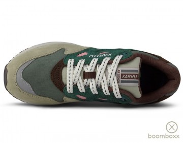 Karhu legacy 96 abbey stone rain forest f806074 sneaker inside