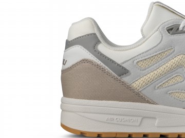 Karhu legacy 96 atmosphere asparagus f806091 zoom 2