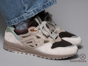 Karhu legacy 96 white sand beech f806095 fotoshoot 2