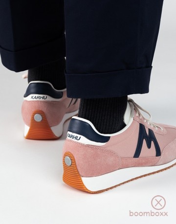 Karhu mestari cameo rose dress blues f805080 sneaker fotoshoot 2