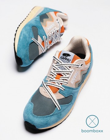 Karhu synchron classic reef waters abbey stone f802676 sneaker photoshoot 4