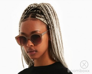 Komono ellis sahara kom s5400 zonnebril fotoshoot