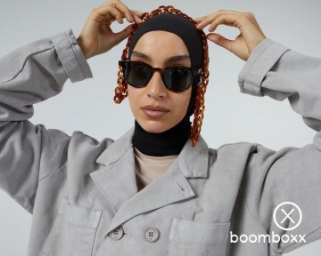 Komono francis tortoise zonnebril kom s2254 photoshoot