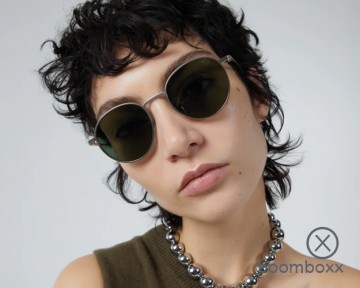 Komono james white gold kom ss9901 zonnebril photoshoot 2