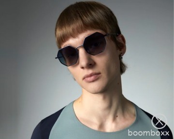 Komono jean blue satin rust kom s9879 zonnebril fotoshoot