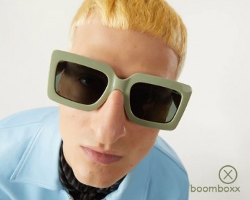 Komono lana moss kom s10503 zonnebril photoshoot 2