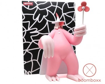 Lucas beaufort gusgus pink x artoyz artoriguspink box cover