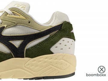 Mizuno contender pristine black four leaf clover d1ga2369 sneaker zoom 2