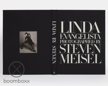Phaidon linda evangelista by steve meisel 978 1 83866 703 0 inside 12