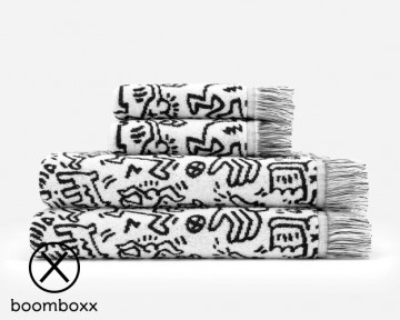 Slowtide breakers beach towel x keith haring st845 zoom 2