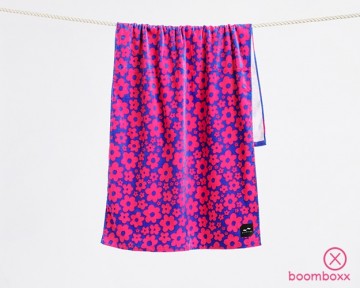 Slowtide ginny vibrant towel strp012 photoshoot