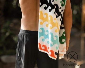 Slowtide out the back towel st337 fotoshoot