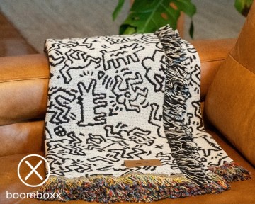 Slowtide x keith haring breakers trapesty blanket fotoshoot st858