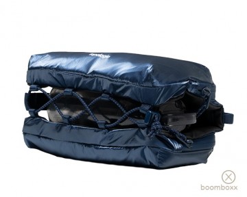 Topologie bottle sacoche medium marine blue metalic tp wba bs2 mbe 48 met fles voorbeeld