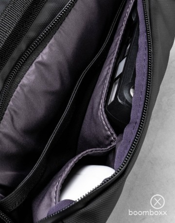 Topologie bottle sacoche puffer black tp wba bs blk 27 photoshoot 3 1