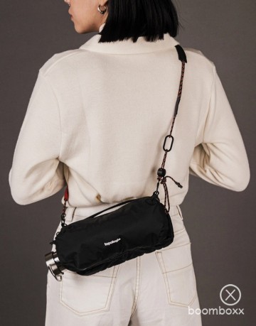 Topologie bottle sacoche puffer black tp wba bs blk 27 photoshoot