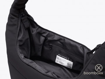 Ucon acrobatics shota medium bag black 040525 binnenkant